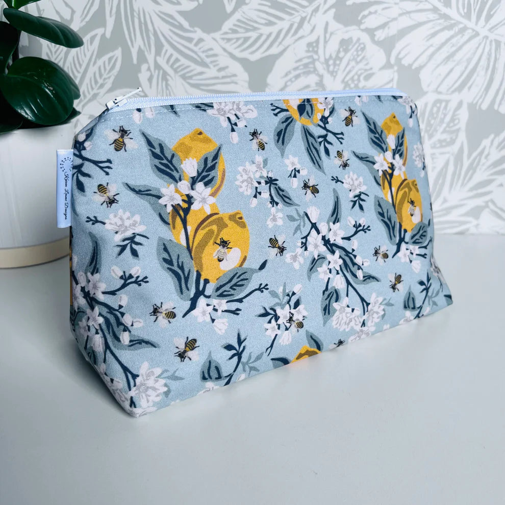 Karen Leone Designs | Toiletries & Cosmetics Bag