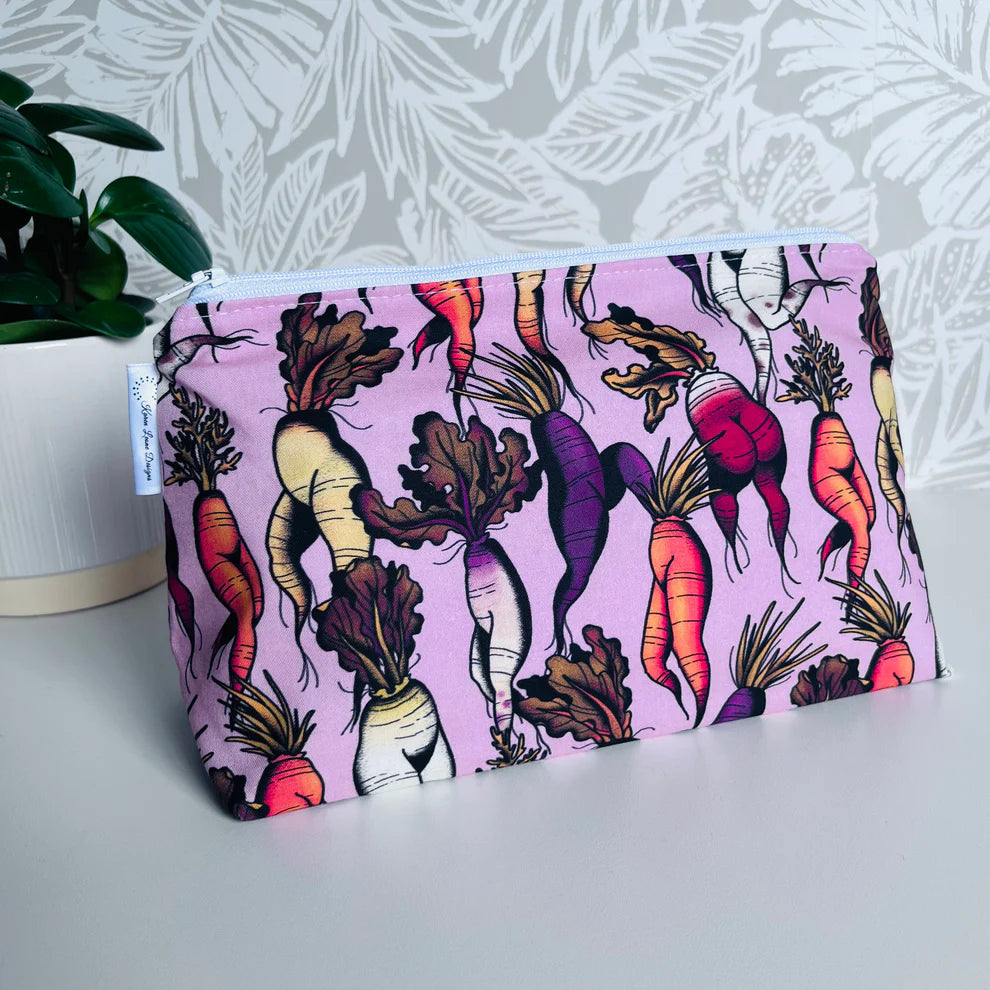 Karen Leone Designs | Toiletries & Cosmetics Bag